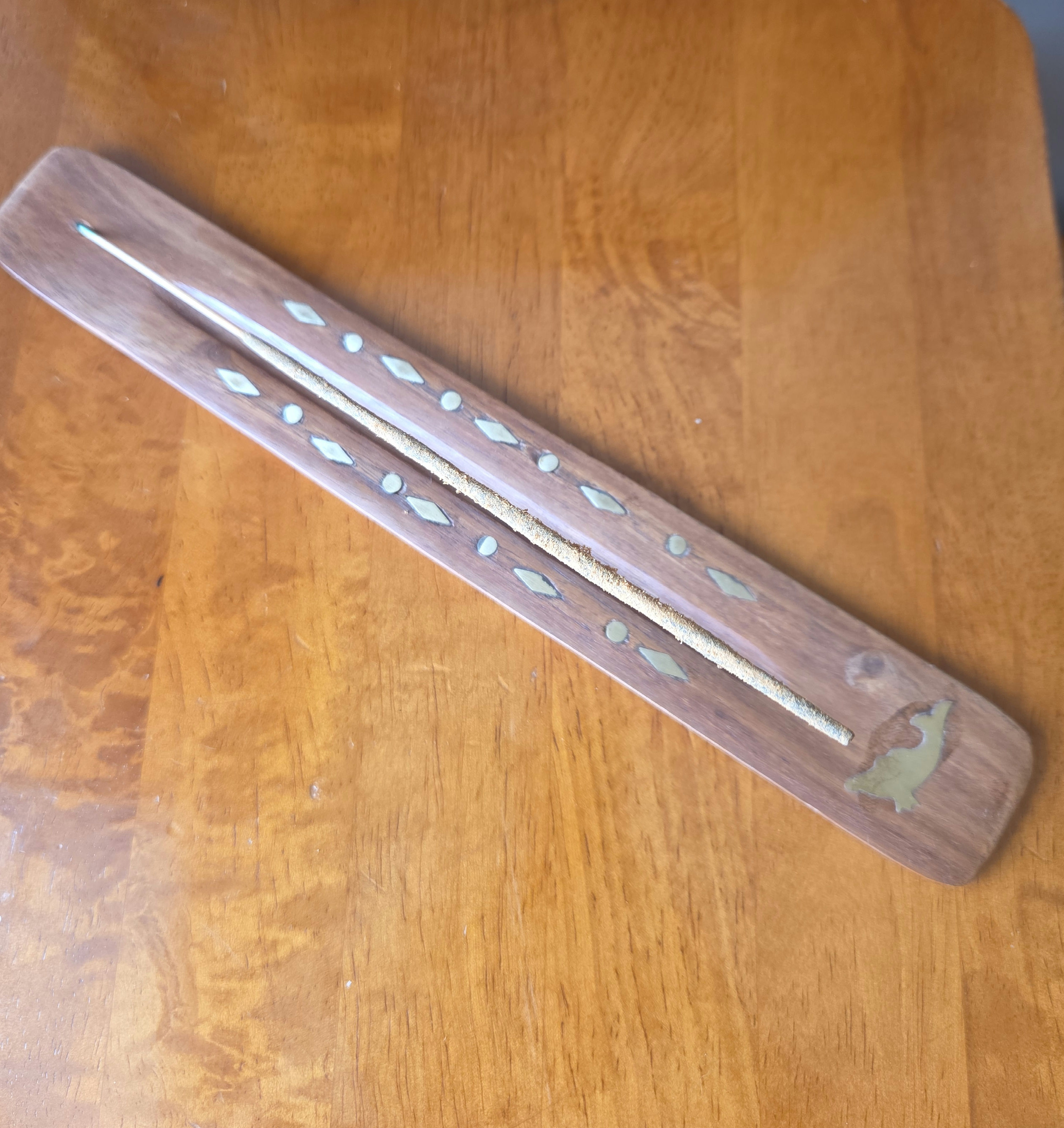 Sleigh style incense holder