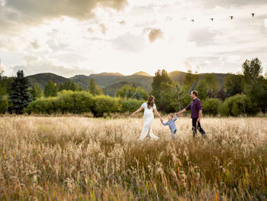 Park City, UT Outdoor Maternity Photo Session
