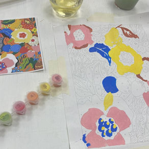 Host a Sip and Paint Party without an Instructor