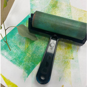Step-by-Step Guide to Monoprinting with a               Gel Plate and Brayer
