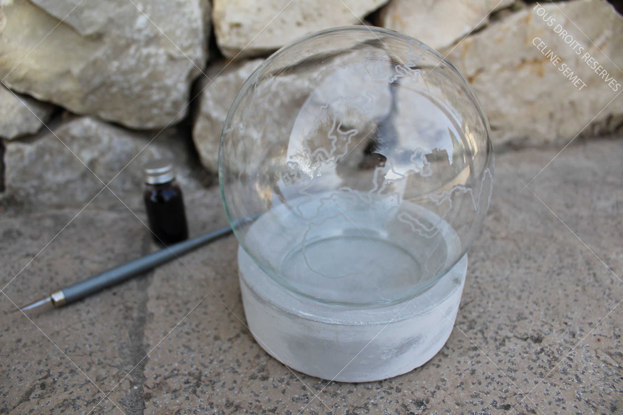 Évadez vous avec le « Globe trotteur » ⌀13cm