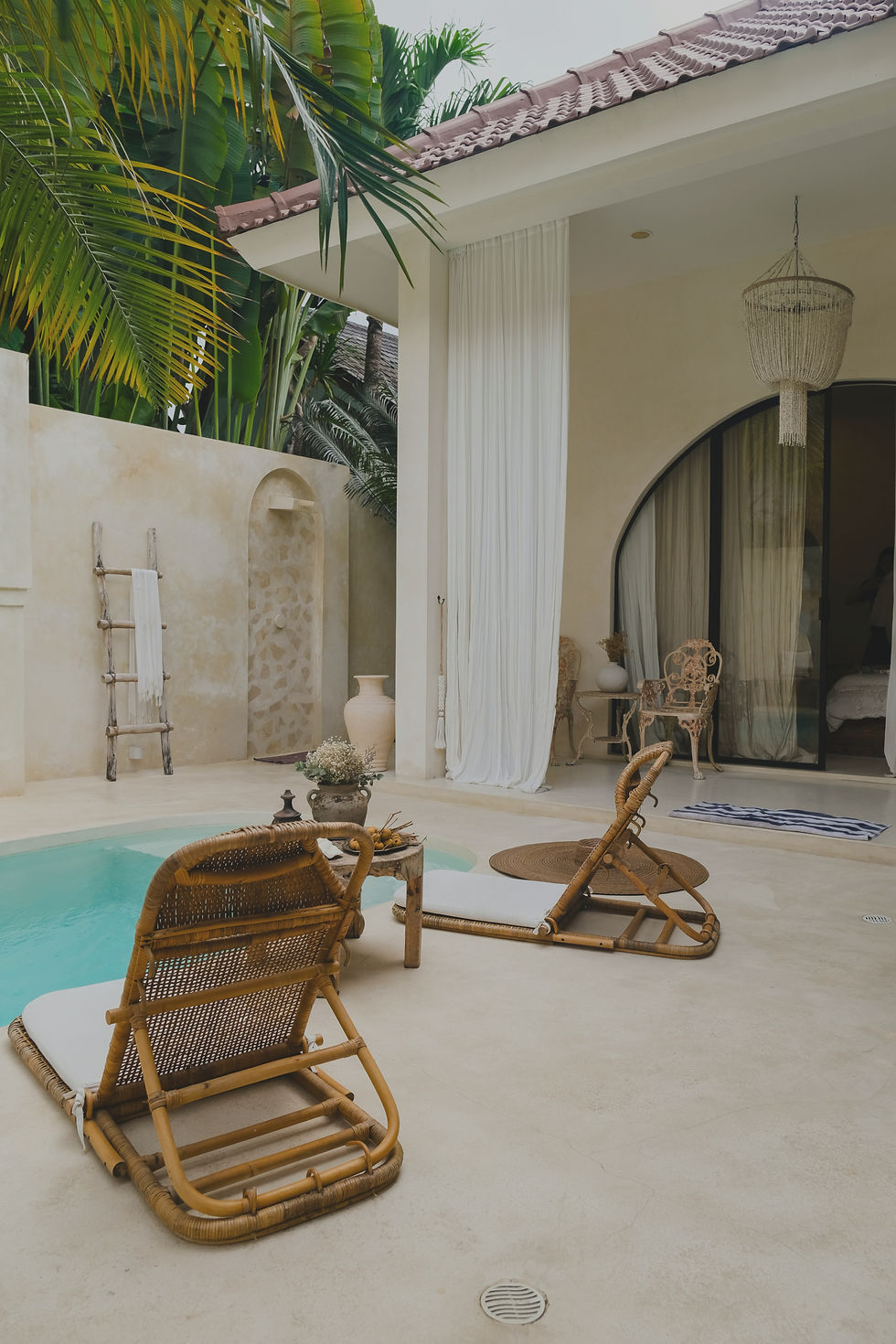 Mediterranean style home / coral gables pool