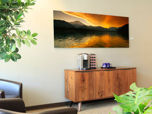 Become Serene and Focused: 7 Tips for Choosing Home Office Décor