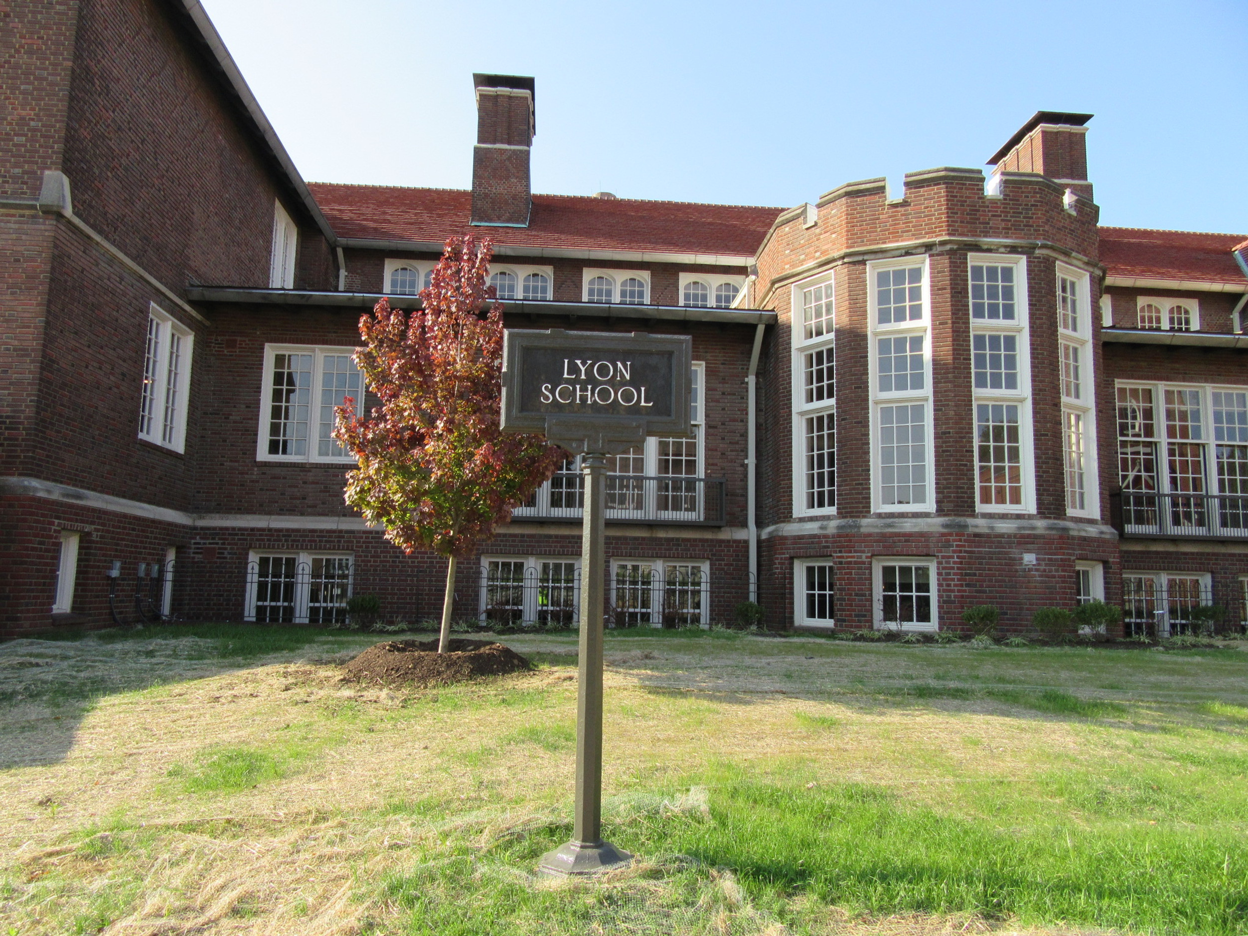 Apartment Rental Lyon School Apartments United States