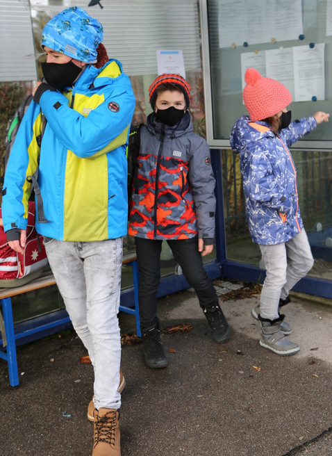 ingenia Mask FAB S schwarz - für Kinder