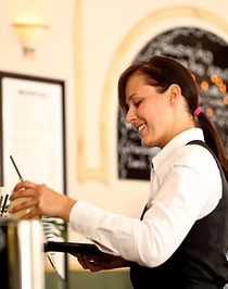 luckylife11-waitress-2376728.jpg