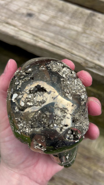 Thumbnail: Large Pyrite Skull