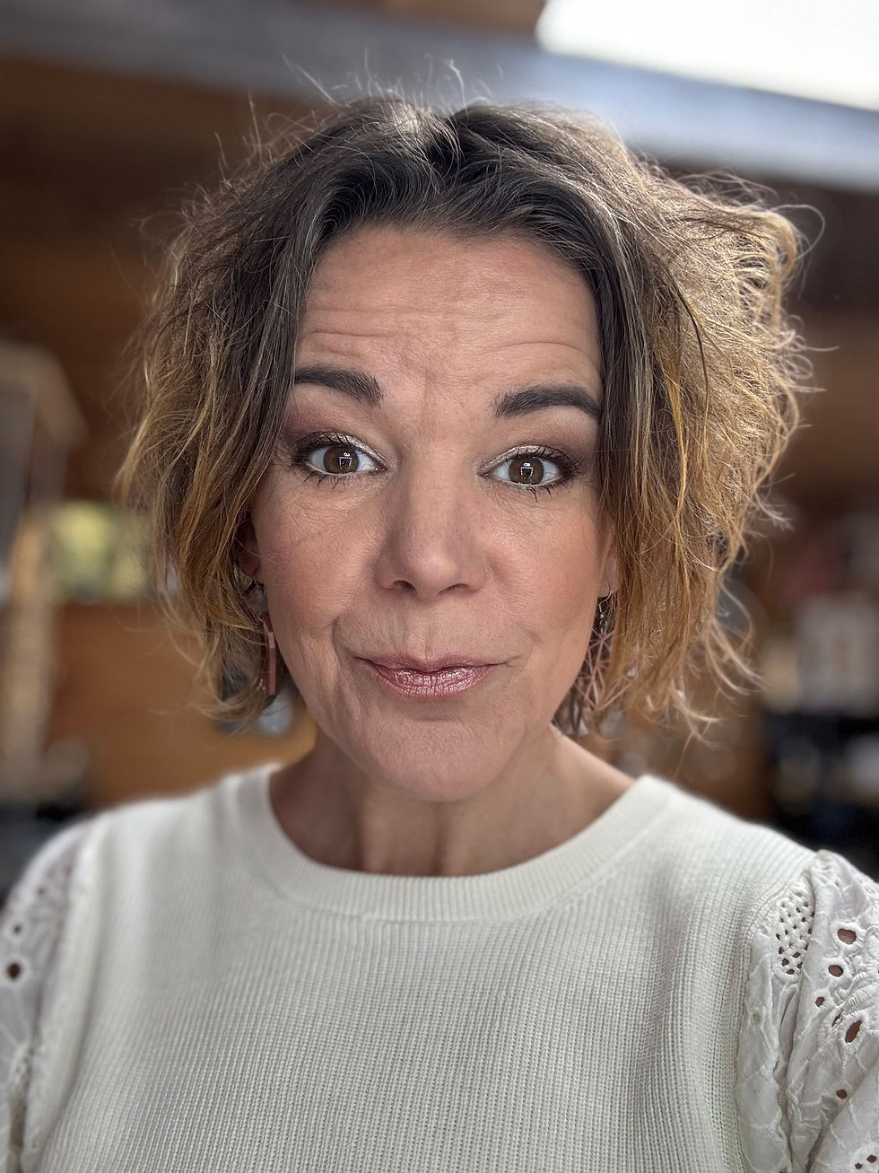 Thumbnail: Back to the office set