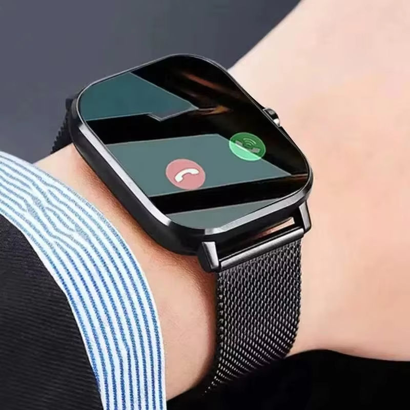 LAXASFIT Y13 Pro Max smart watch with incoming call display