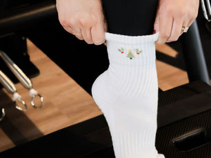 THE HOLIDAY SPIRIT ISN’T FREE—STOP SPENDING IT ON THE WRONG THINGS.