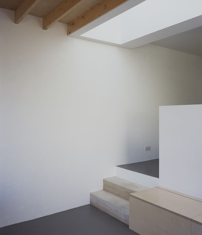 IBLA_25 Renfrew Road_03.jpg