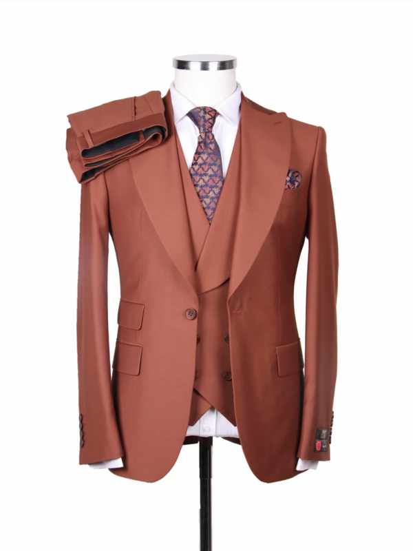 Thumbnail: V12 Italian Design 3 pc Solid Color Suit - Peak Lapel