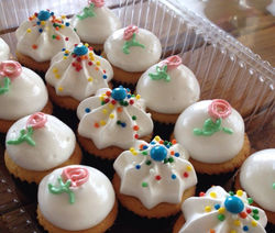 mini cupcakes