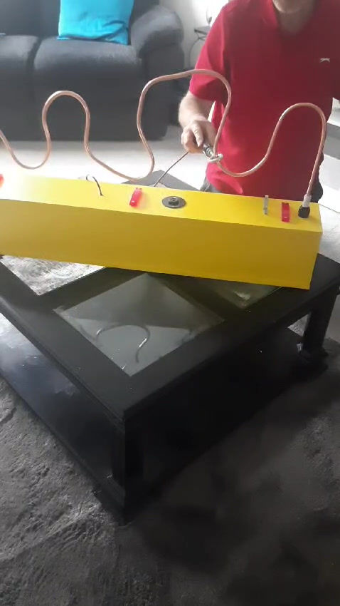 Thumbnail: Giant Buzz Wire (Table-Top)