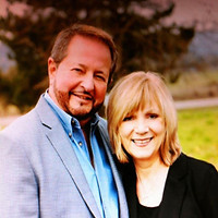 Craig and Karen Schlesinger