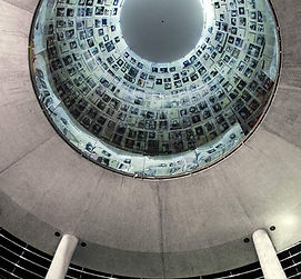 Cone salle des Noms.jpg