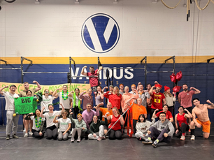 group photo of community at Validus fitness
