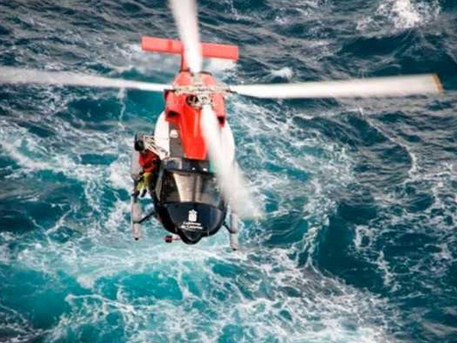 Encuentran el cuerpo de un hombre flotando en el mar en Tenerife.