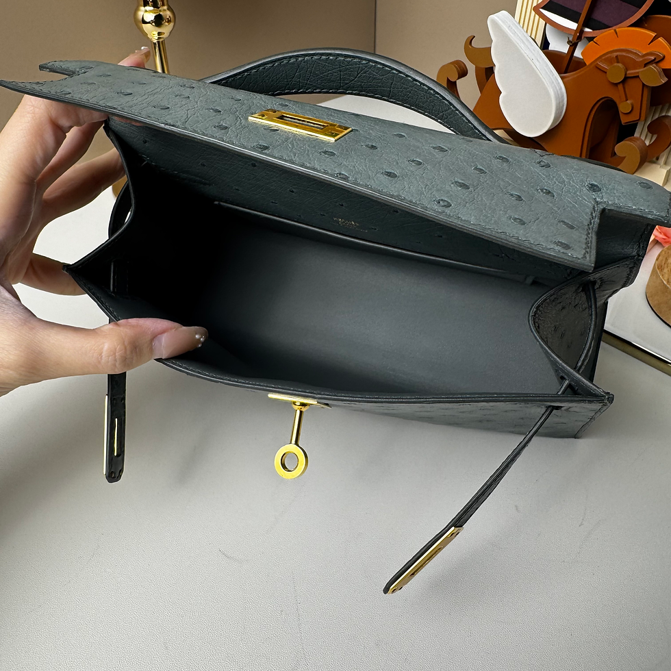 Thumbnail: 🙌二手 Kelly Pochette Ostrich CC63 杏仁綠 (現貨落訂）