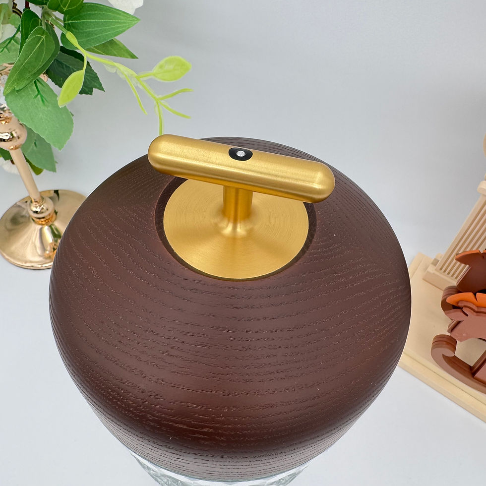 Thumbnail: Saint-Louis Folia portable lamp