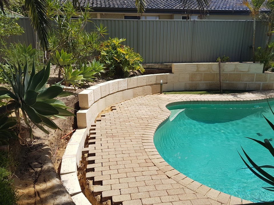 Limestone and brick paving 1a