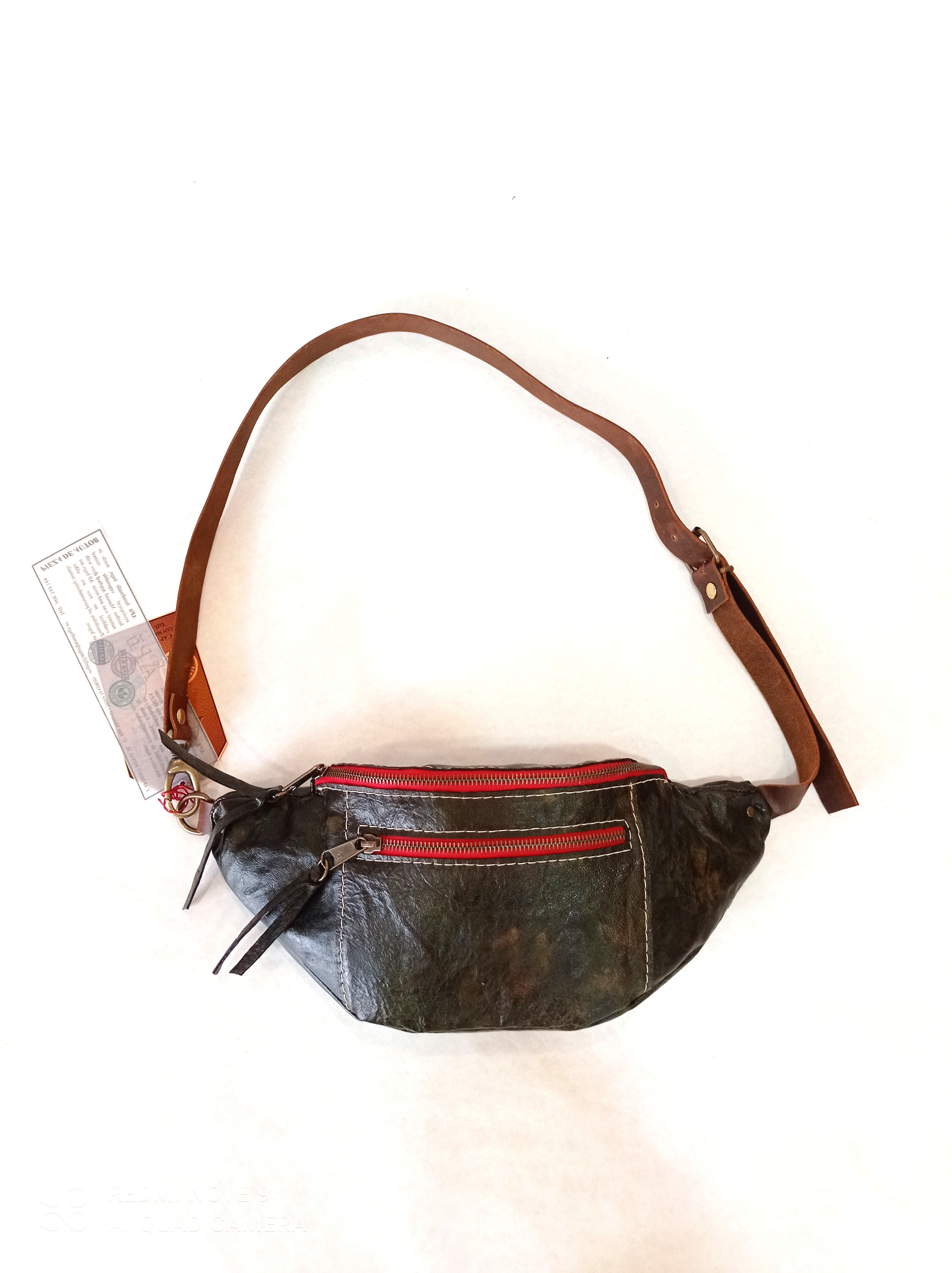 Riñonera de cuero personalizada