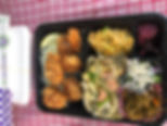 豚生姜焼き 焼きサバ
豚の竜田焼き 焼きサンマ開き
牛肉味付け焼 焼きシャケ
トンカツ 赤魚鯛粕漬焼き
鳥の唐揚げ 肉野菜炒め
カキフライ 豚キャベツ味噌炒め
ハンバーグ カツカレー
全てのメニューにライスが別に付き
中580円 大630円 小530円
ライス無し500円