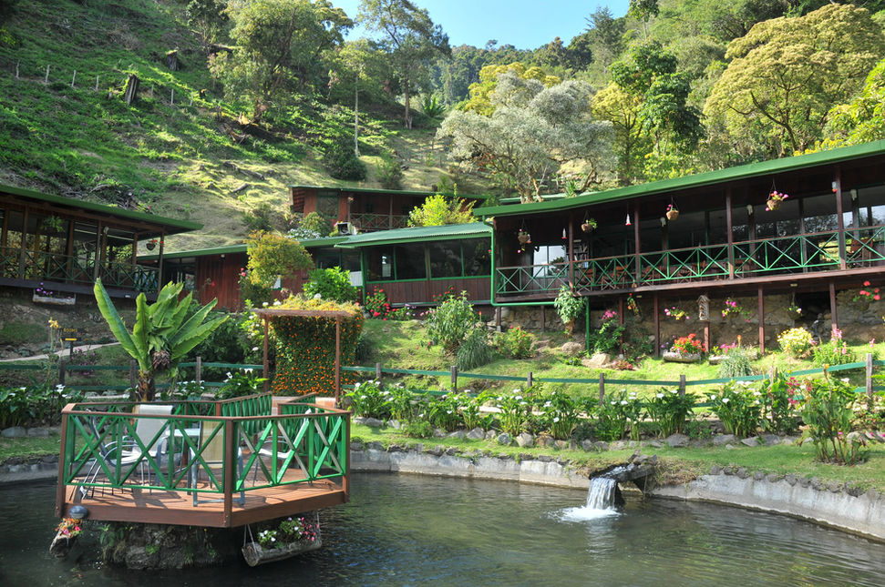 Trogon Lodge-CostaRica