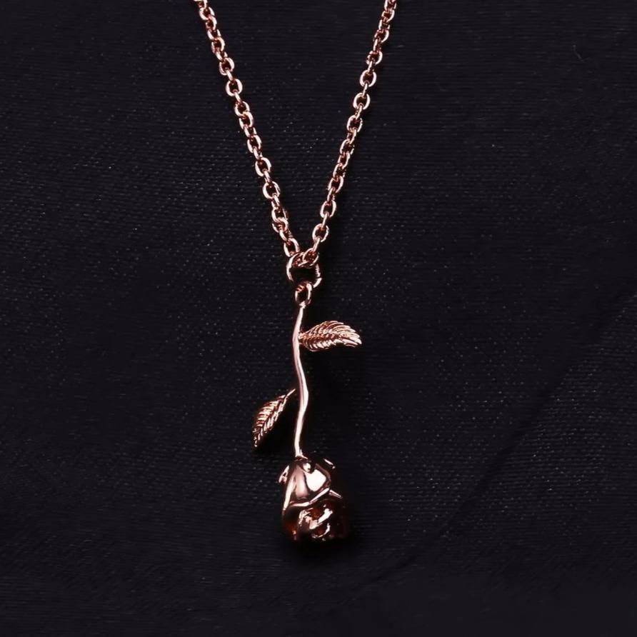 Thumbnail: Aimyon Rose Necklace