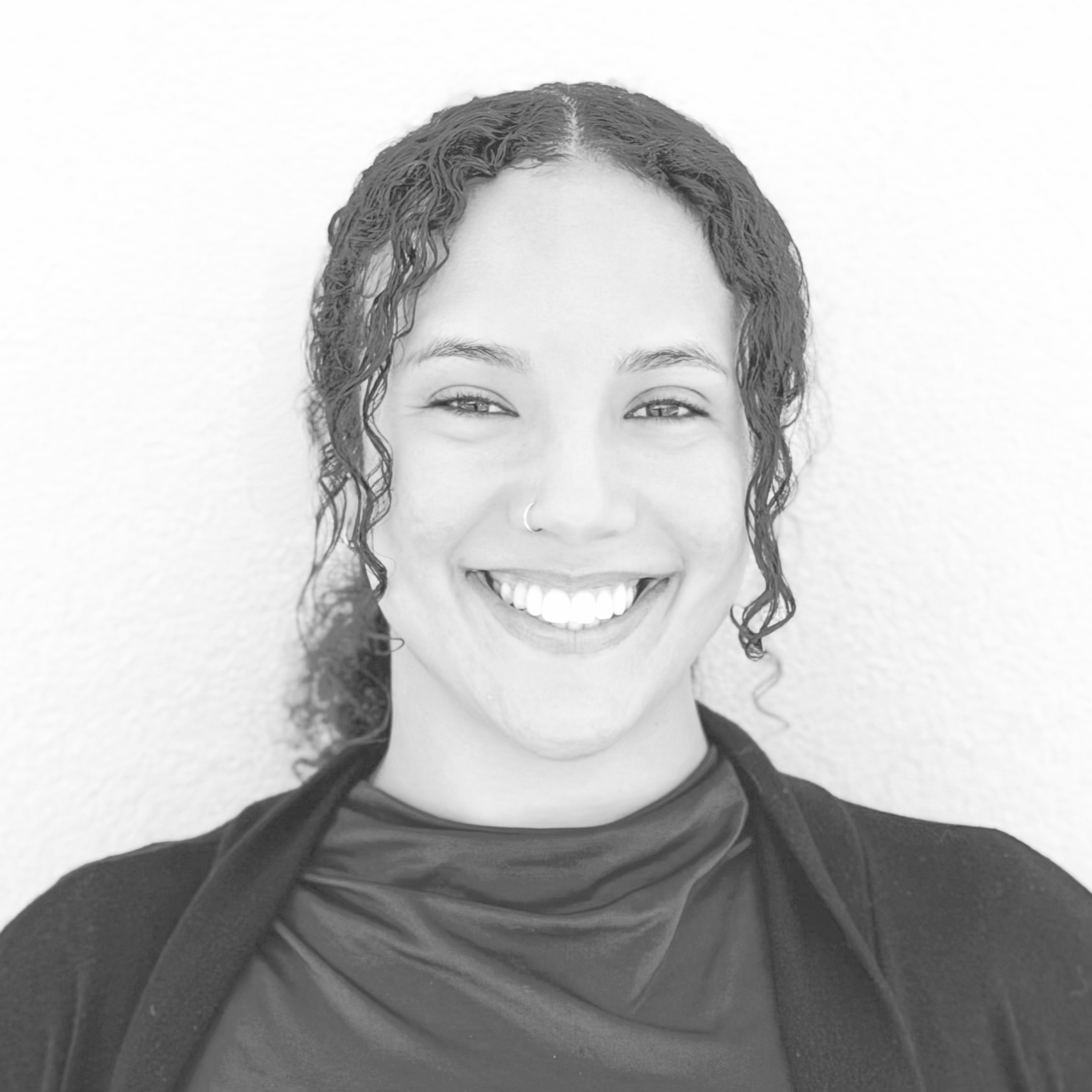 HEADSHOT - BRIANNA BRADLEY_edited_edited.jpg