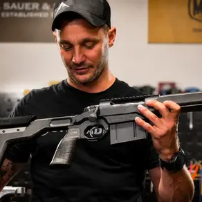 Firearms expert David with the Bergara Premier Elevate hunting rifle.
