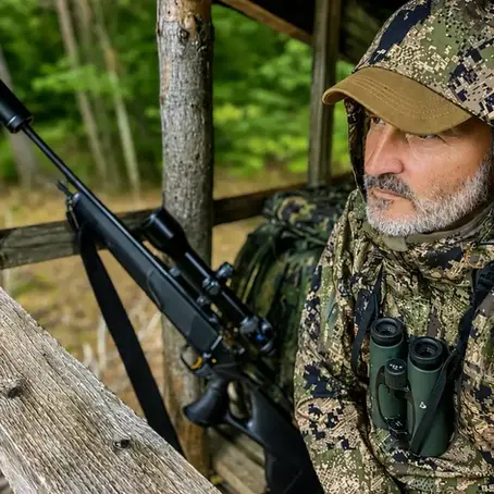 Hunter in the stand