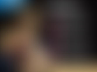 我们把一切 交托给祂的母亲来照顾