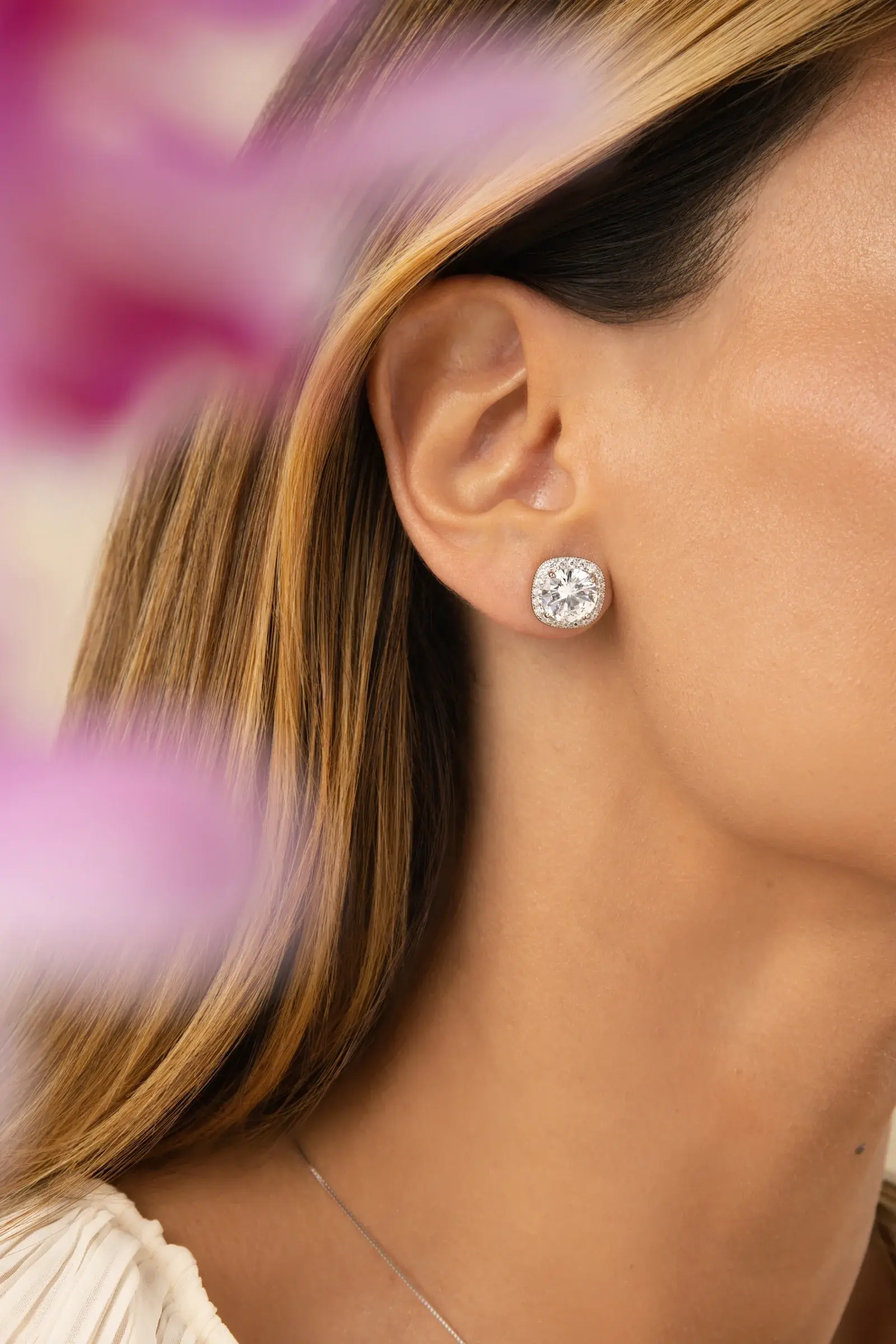 BRINCO LUNA  ZIRCONIA BRANCA QUADRADO