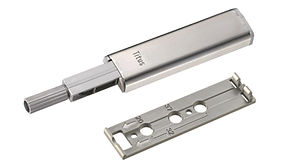 Толкатель PUSH LATCH 