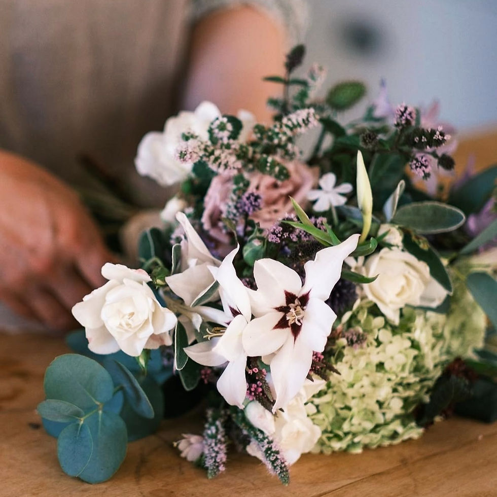 Capture the wild side of sustainable floristry - create a hand tied posy - 28 March 2026