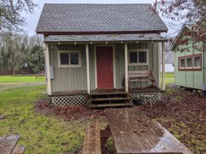 CABIN12D-300x225.jpg