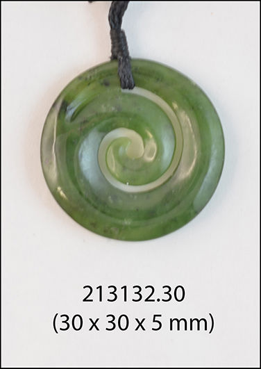 Nephrite pendant 30 mm Koru close