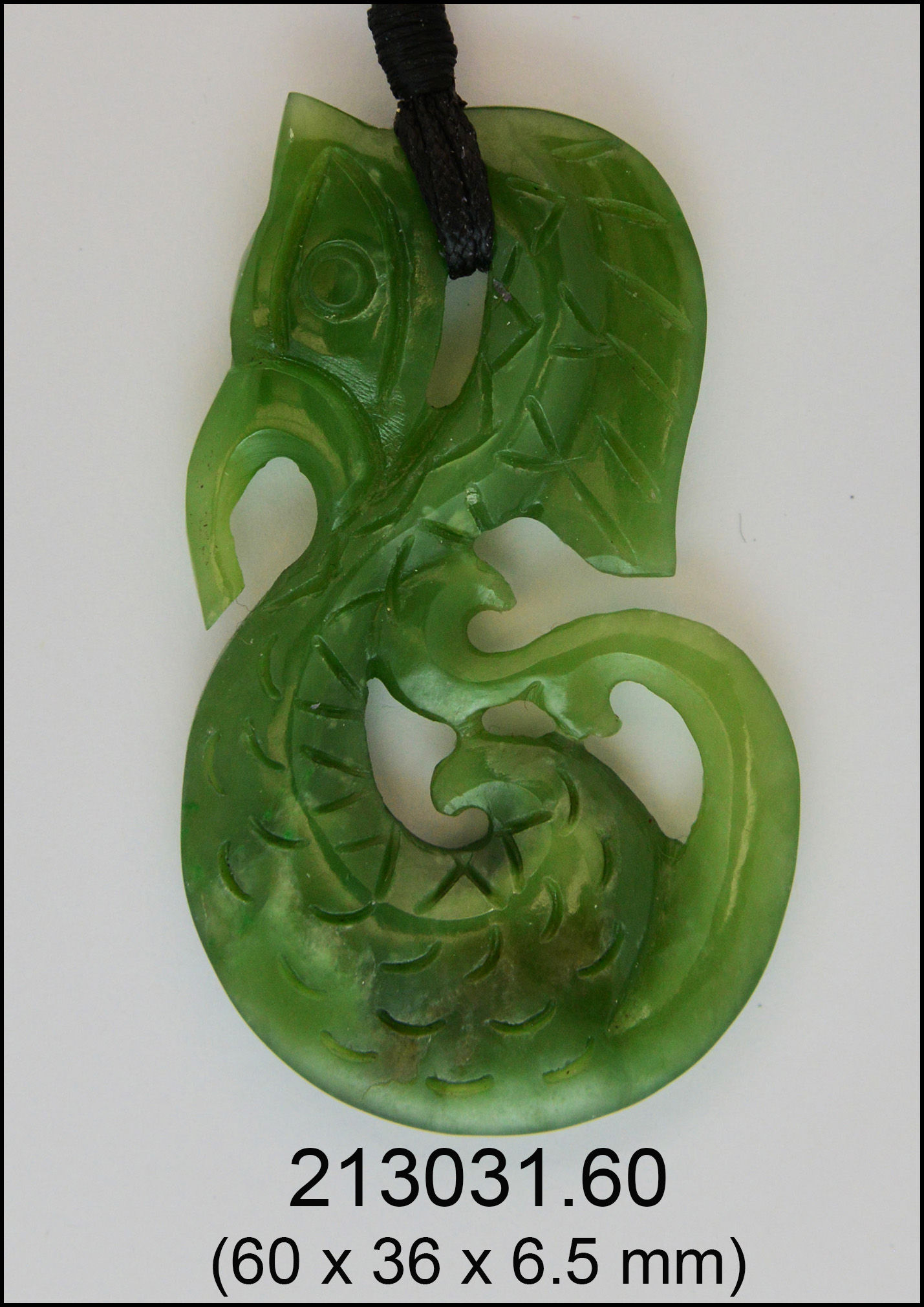Nephrite pendant 60 mm Mania