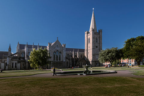 Functional image, Dublin Ireland gallery sale in art store