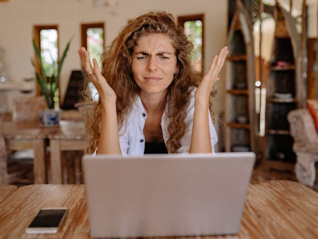 "How Can Freelancers Build Credit? 4 Essential Tips to Get Started"