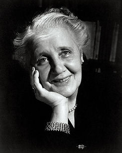 1200px-Melanie_Klein_1952.jpg