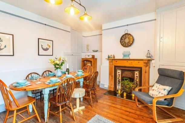 Spacious Dining Room in Seaside Holiday Let