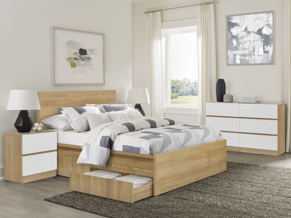 Bedroom set with Bedbase Double