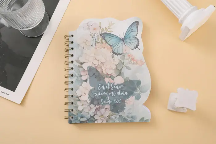 Libreta troquelada Mariposa