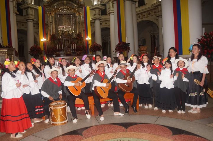 Homenaje Folklorico a Nuestra Señora de Chiquiqnuirá 8 de Julio de 2017