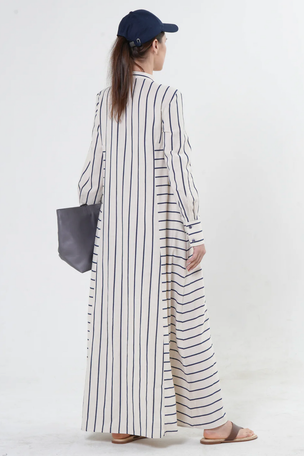 Thumbnail: Kopie von Maxi-Leinenkleid mit blauen Streifen