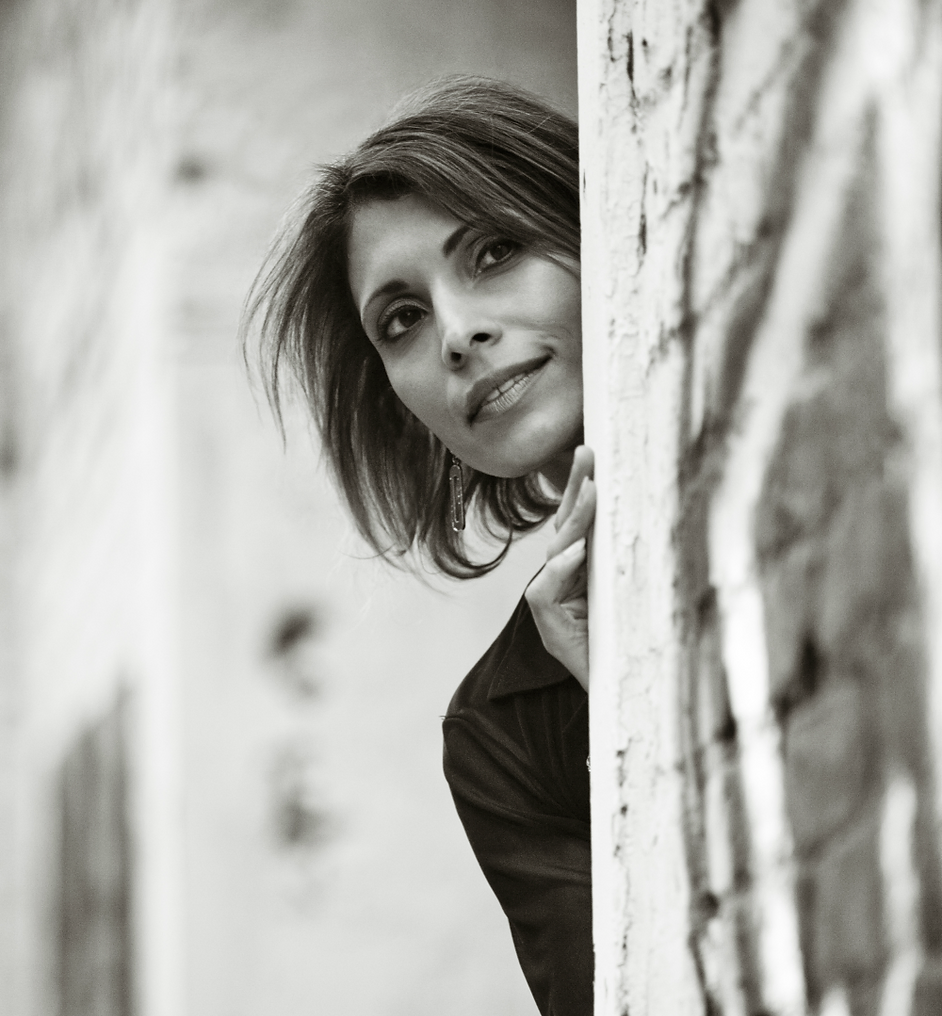 geet b&w.webp