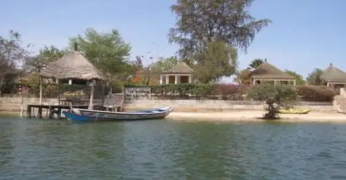 ecolodge.webp