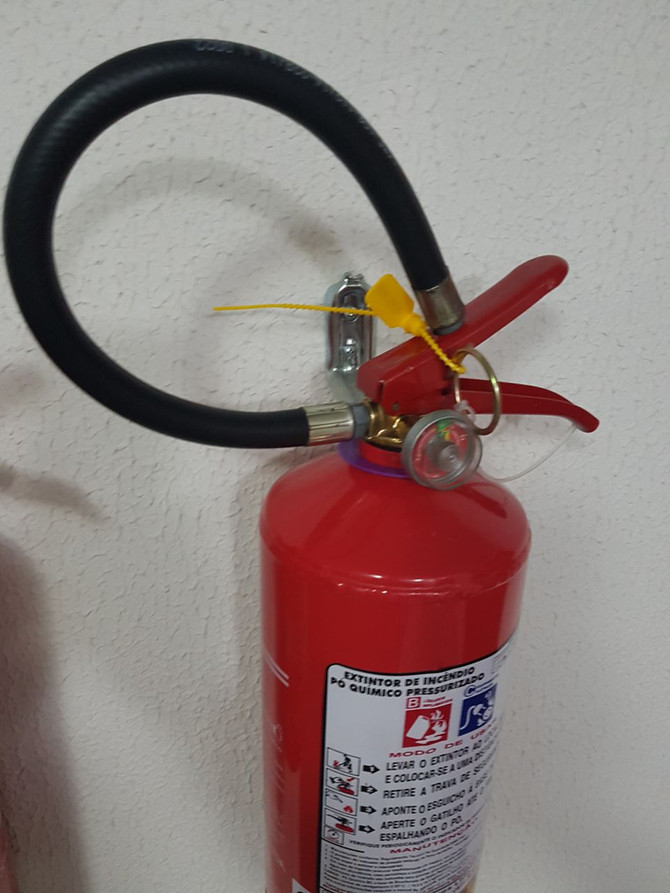 Você sabe qual a cor do anel do extintor que deve ser utilizada em 2018?